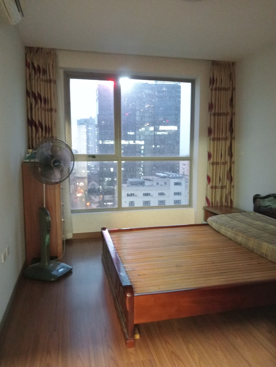 Apartment for rent in Star Tower Duong Dinh Nghe, Yen Hoa, Cau Giay 1