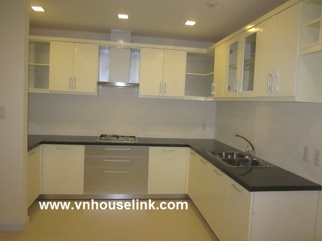 Apartment for rent in Richland Southern 233 Xuan Thuy, Cau Giay, Ha Noi 1