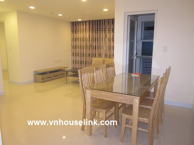 Apartment for rent in Richland Southern 233 Xuan Thuy, Cau Giay, Ha Noi 1