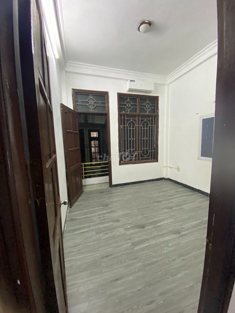 House for rent in 42 alley Hoang Quoc Viet