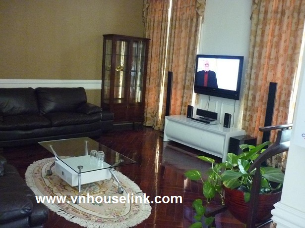 Nice apartment for rent, located in tower C, The Manor compound