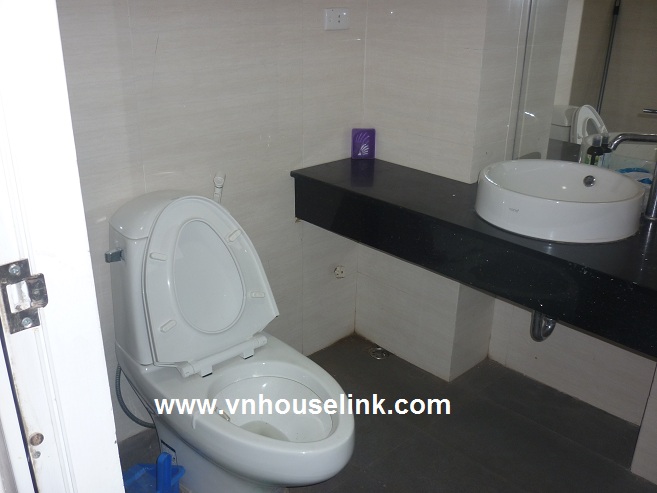 Nice apartment for rent in Hanoi, Me Tri Ha, Tu Liem Dist 1