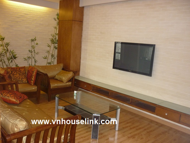 Nice apartment for rent in Hanoi, Me Tri Ha, Tu Liem Dist 1