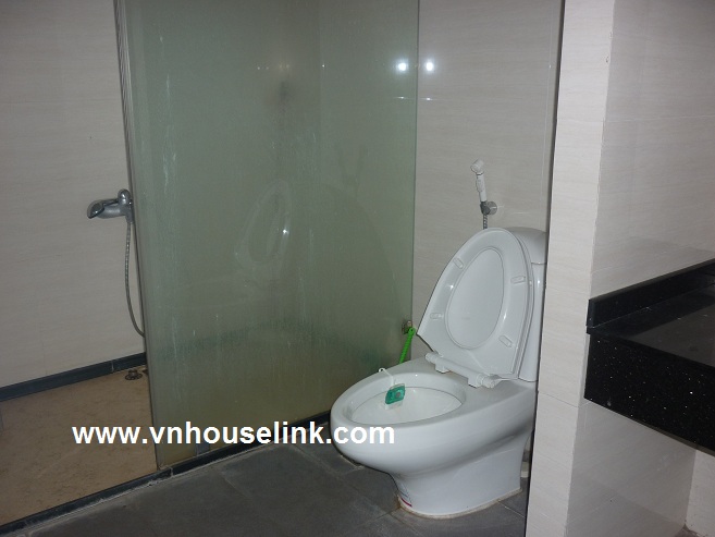 Nice apartment for rent in Hanoi, Me Tri Ha, Tu Liem Dist 1