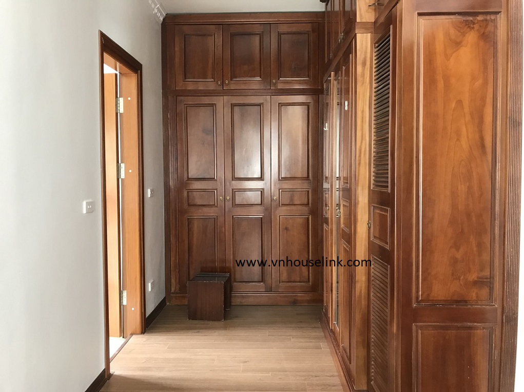 Villas for rent in T1 Ciputra fully furniture 1